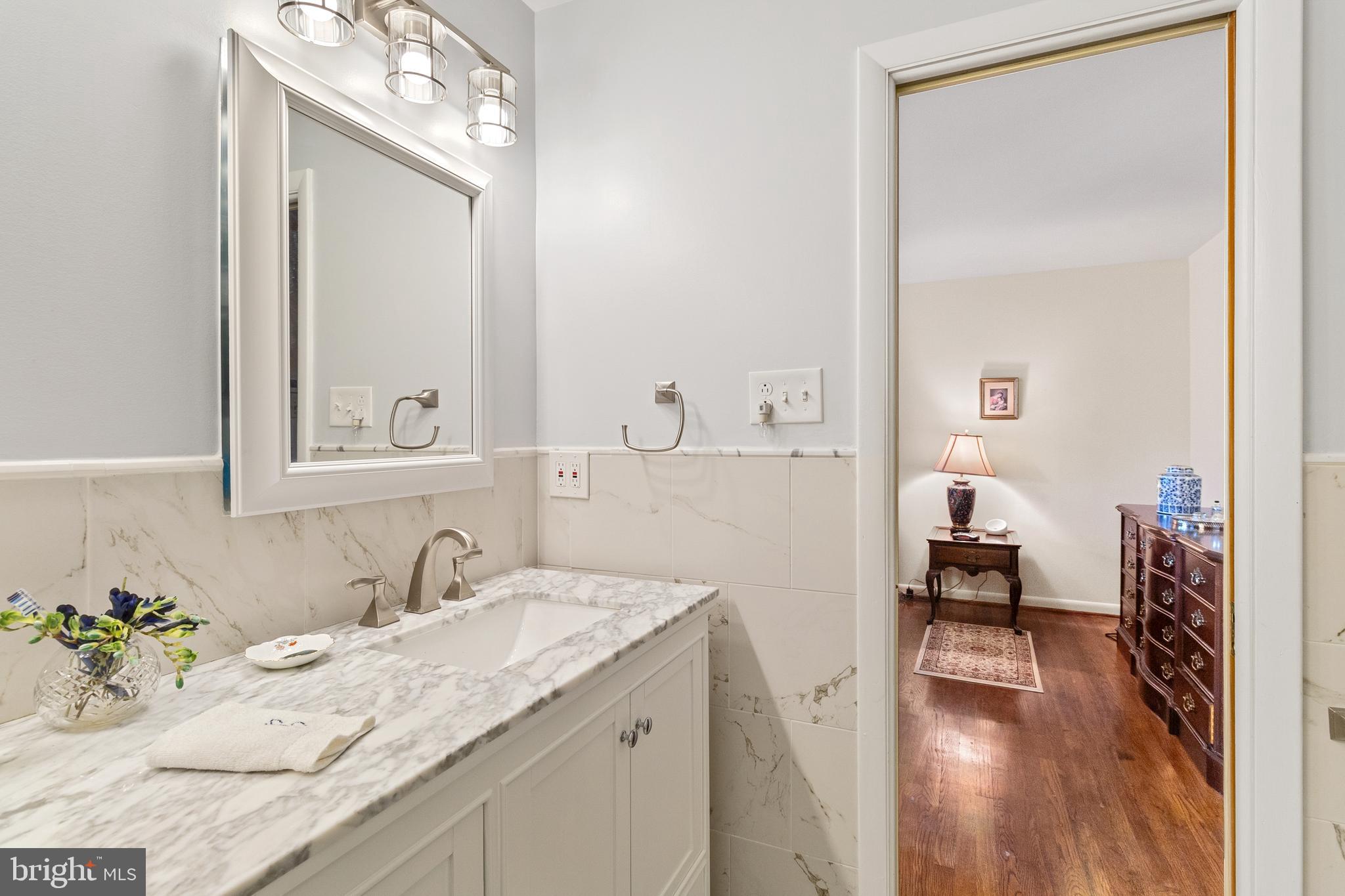 1203 Doves Cove Road Towson, MD 21286 - Photo 29 of 49 Primary bathroom