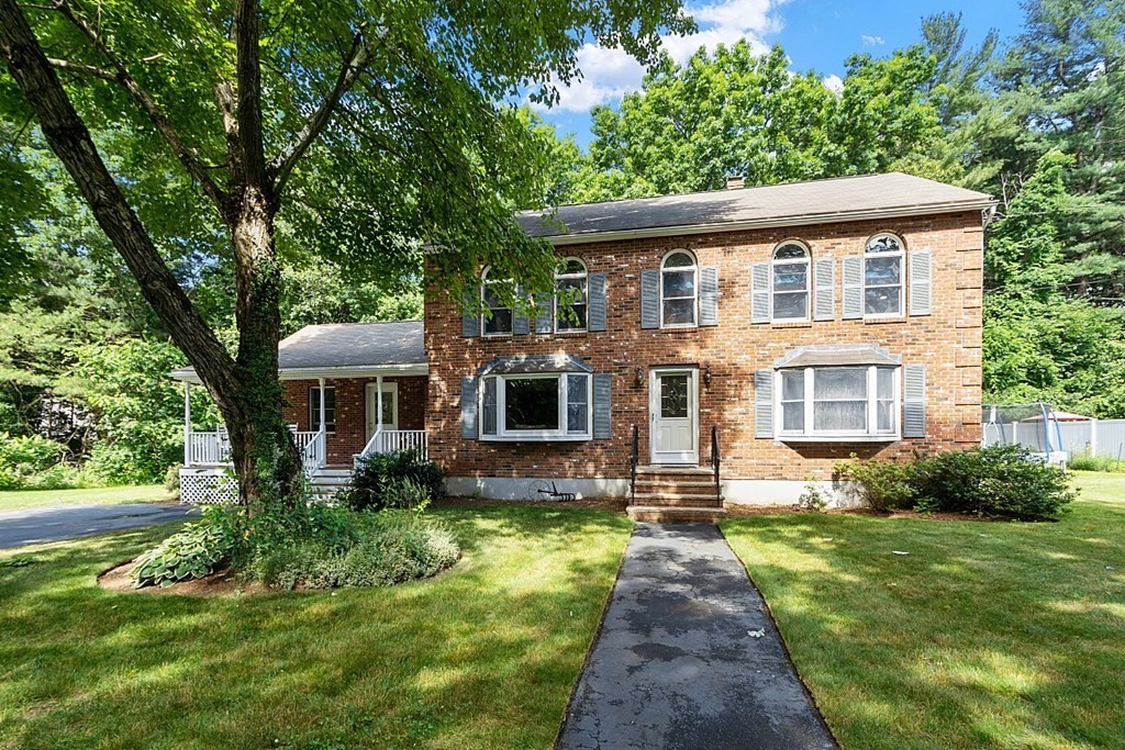 4 Edgewood Road Tewksbury, MA 01876 - Photo 3 of 42 Gallery Image 3