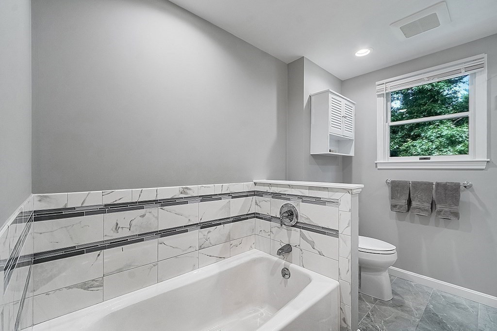 4 Edgewood Road Tewksbury, MA 01876 - Photo 32 of 42 Gallery Image 32