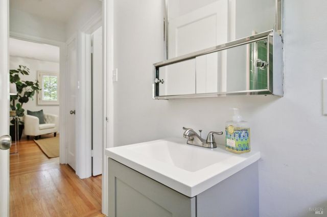 $940,000 | 754 Bradley Avenue, Novato, CA 94947