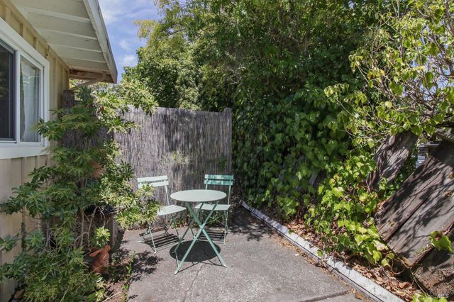 $940,000 | 754 Bradley Avenue, Novato, CA 94947