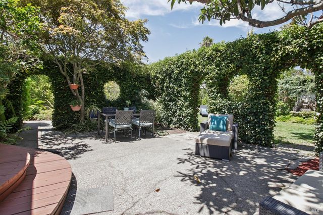 $940,000 | 754 Bradley Avenue, Novato, CA 94947