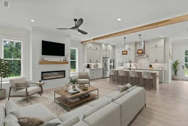 $1,150,000 | 633 Vale Drive, Wilmington, NC 28411