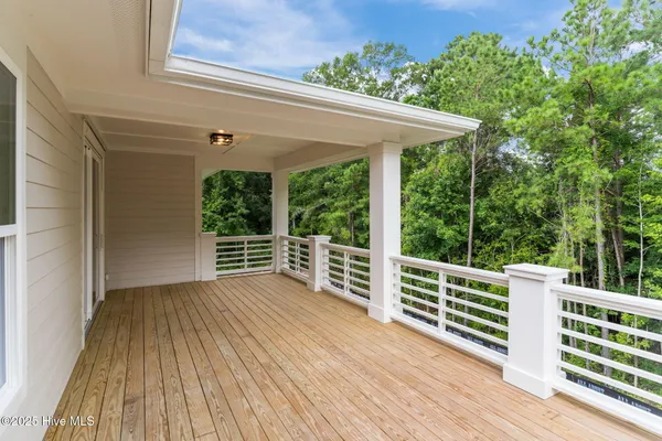 $1,150,000 | 633 Vale Drive, Wilmington, NC 28411