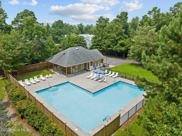 $1,150,000 | 633 Vale Drive, Wilmington, NC 28411