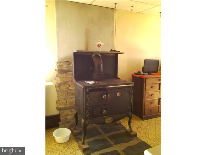 2327 Swinging Bridge Road Green Lane, PA 18054 - Photo 13 of 20 Gallery Image 13