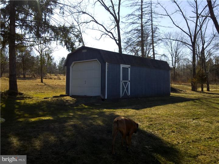 2327 Swinging Bridge Road Green Lane, PA 18054 - Photo 15 of 20 Gallery Image 15