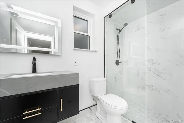 $4,100 | 21-34 33rd Street | Astoria