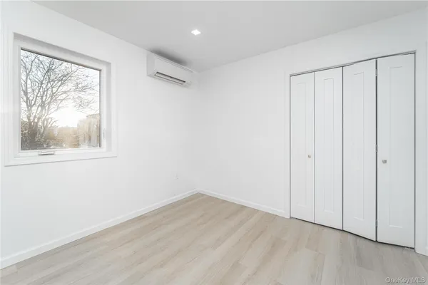 $4,100 | 21-34 33rd Street | Astoria