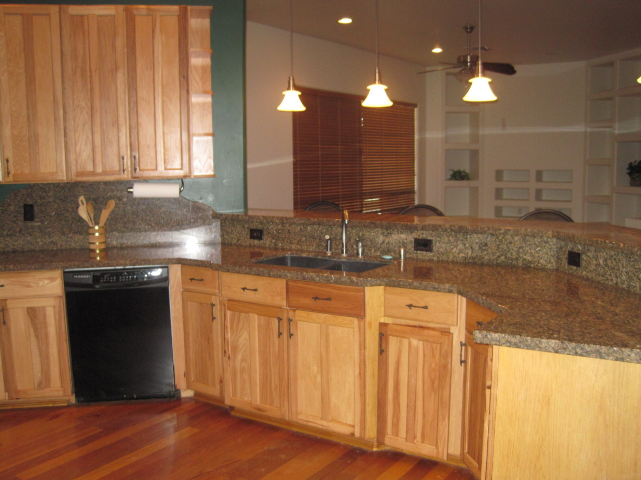 1005 West Dolores Road Phoenix, AZ 85086 - Photo 5 of 28 Kitchen Granite Counter Tops