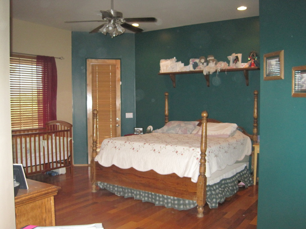 1005 West Dolores Road Phoenix, AZ 85086 - Photo 10 of 28 Master Bedroom with Private Exit