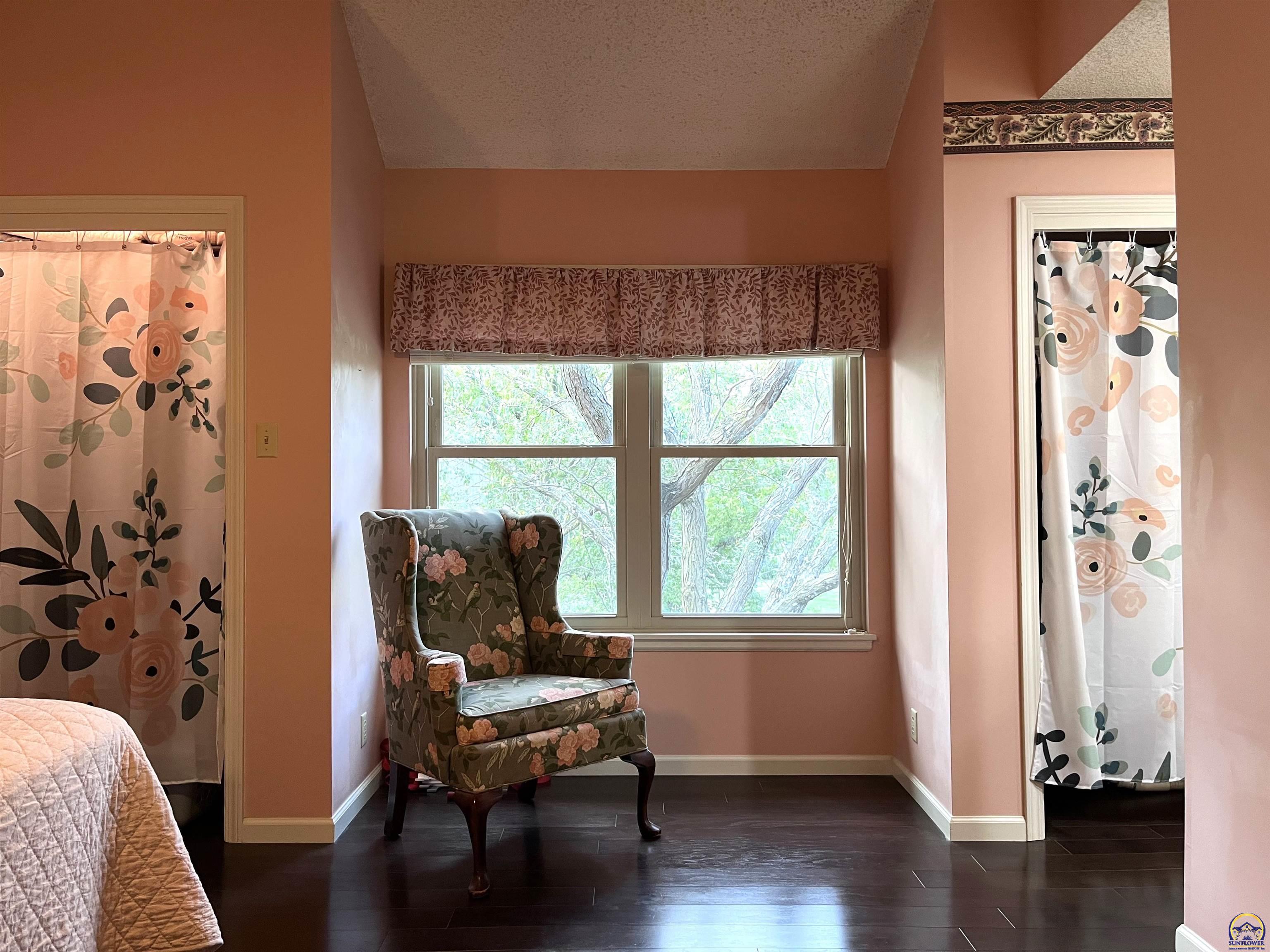 36 Southwest Pepper Tree Lane Topeka, KS 66611 - Photo 25 of 42