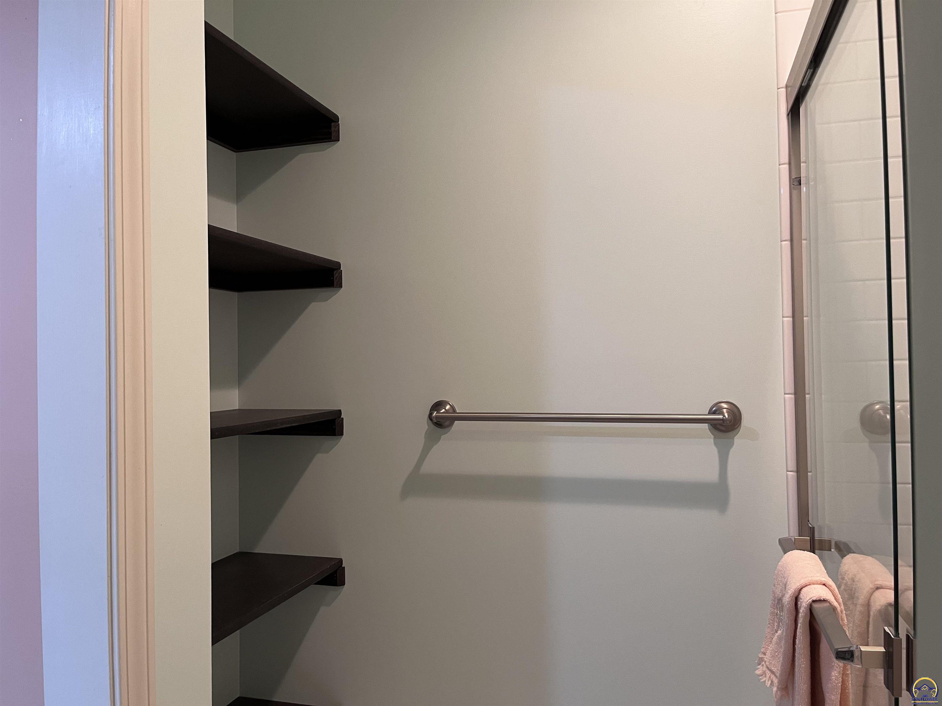 36 Southwest Pepper Tree Lane Topeka, KS 66611 - Photo 28 of 42