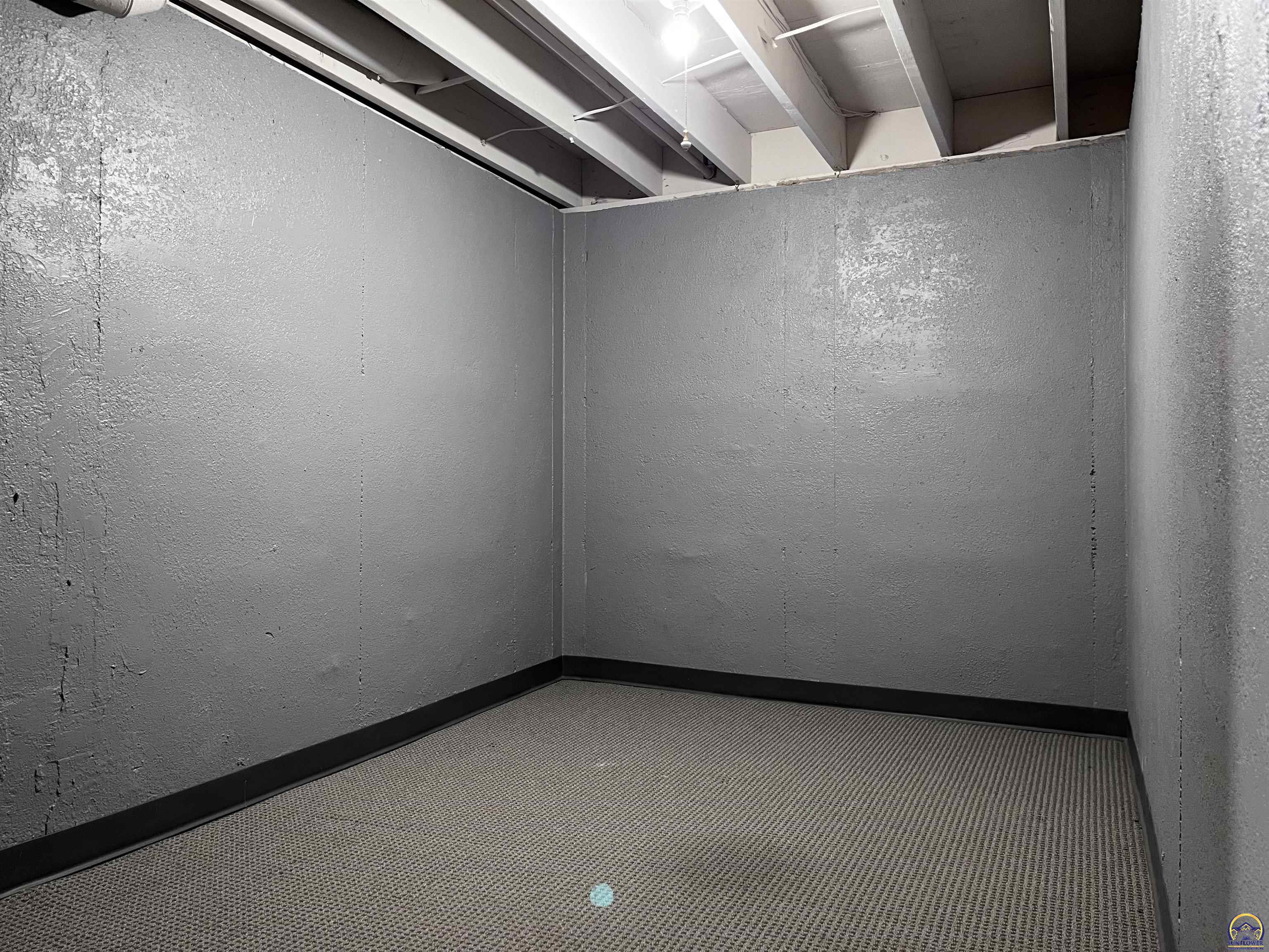 36 Southwest Pepper Tree Lane Topeka, KS 66611 - Photo 40 of 42