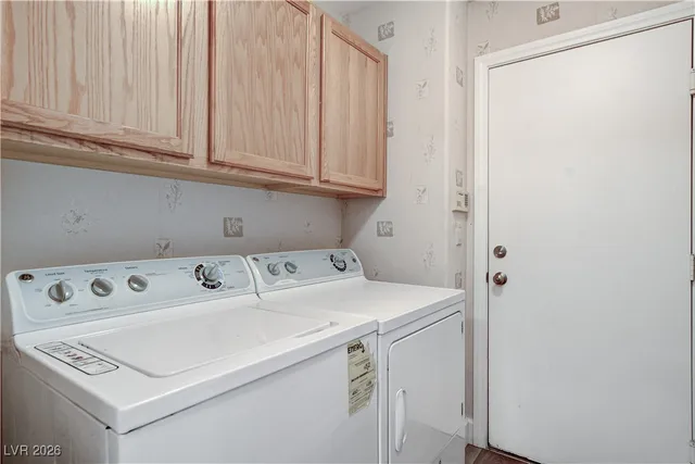 $1,945 | 7949 Long Beach Street, Las Vegas, NV 89139