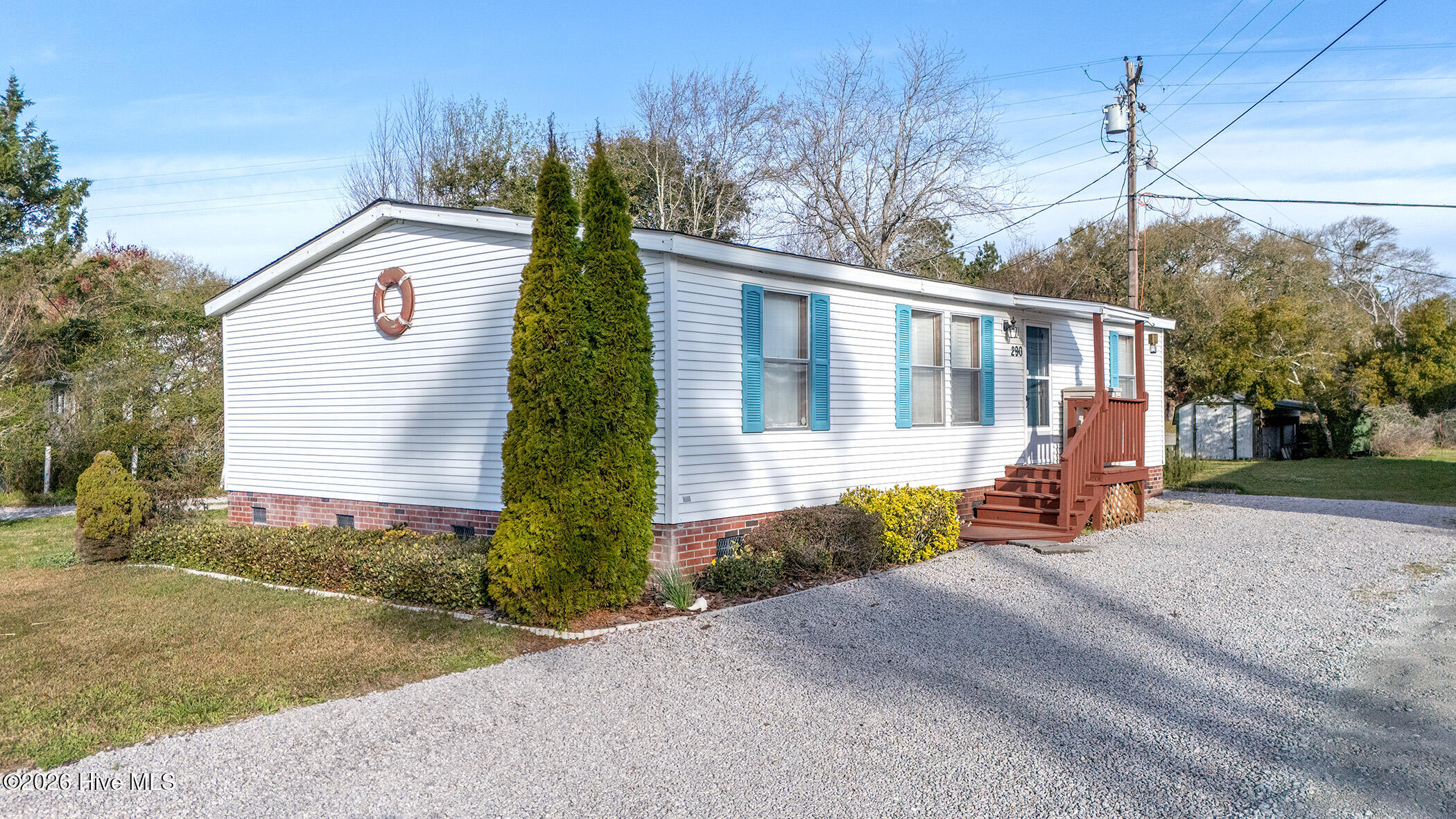 290 Broad Creek Loop Road Newport, NC 28570 - Photo 2 of 30 290 BOGUE LOOP ROAD (30)