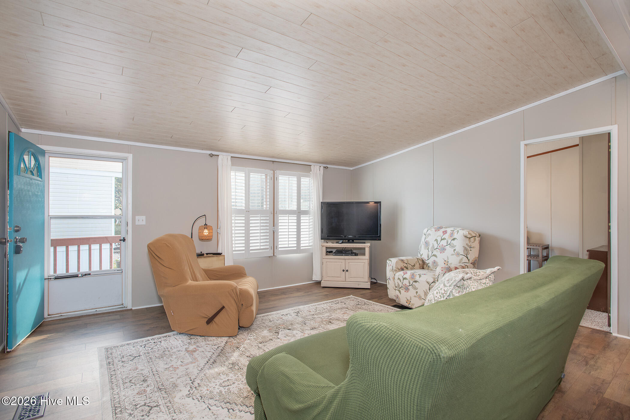 290 Broad Creek Loop Road Newport, NC 28570 - Photo 7 of 30 290 BOGUE LOOP ROAD (13)