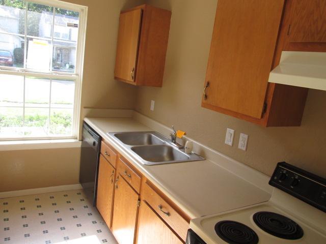 1251 Country Ridge Lane Indianapolis, IN 46234 - Photo 3 of 11 Gallery Image 3