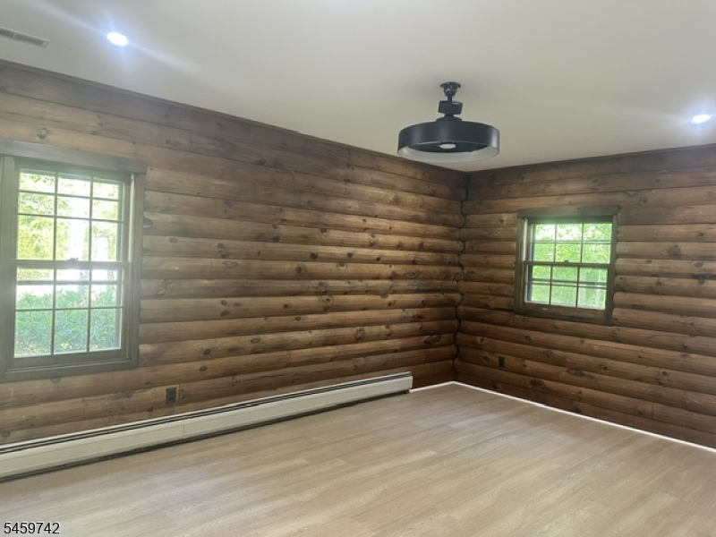 1058 Hoffman Road Bridgewater, NJ 08807 - Photo 11 of 25 Gallery Image 11