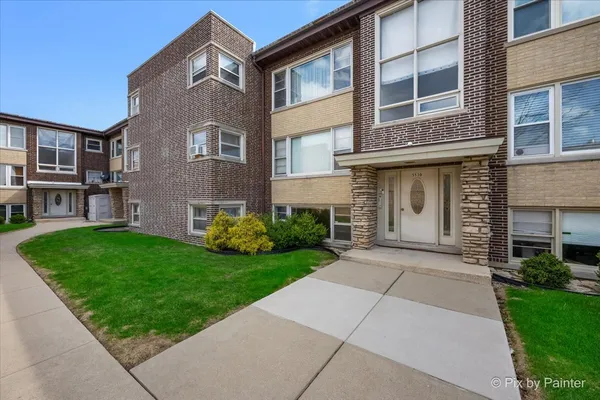 $185,000 | 5530 West Lawrence Avenue, Unit GN, Chicago, IL 60630
