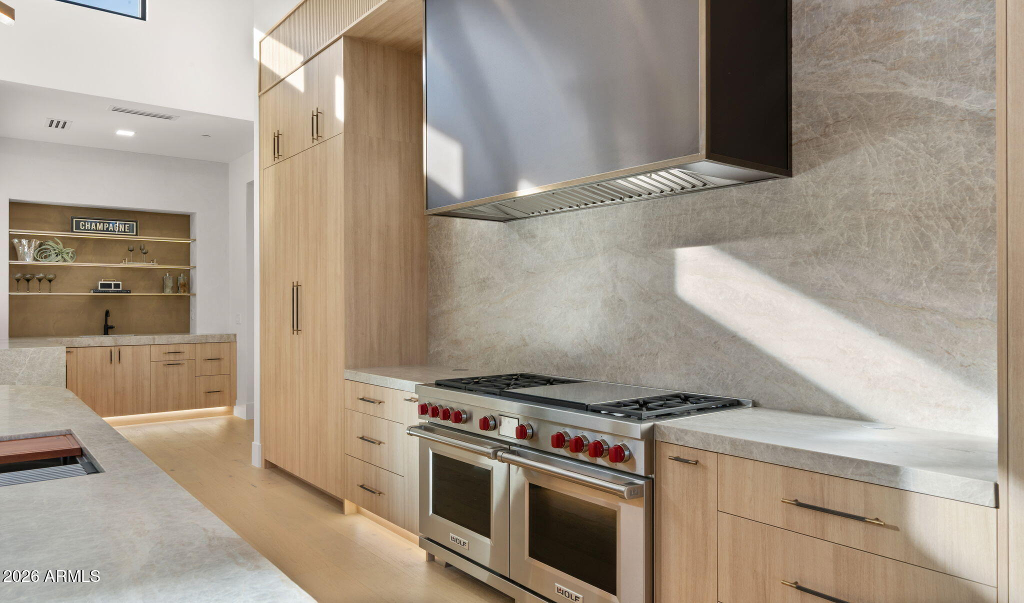 9518 North 46th Street Phoenix, AZ 85028 - Photo 18 of 72 36-web-or-mls-Kitchen1