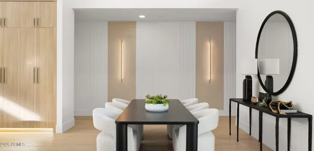 $5,000,000 | 9518 North 46th Street, Phoenix, AZ 85028