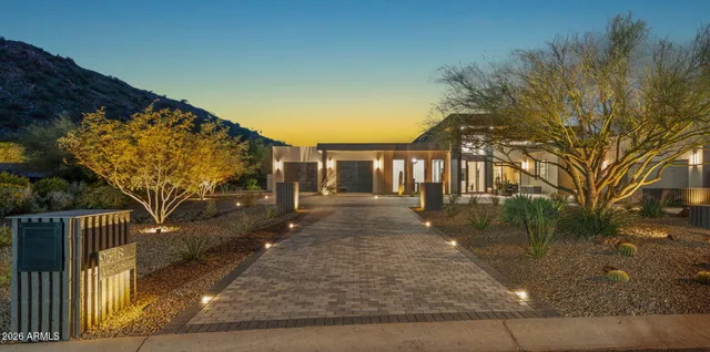$5,000,000 | 9518 North 46th Street, Phoenix, AZ 85028