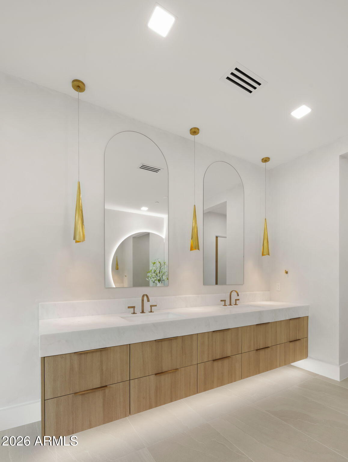 9518 North 46th Street Phoenix, AZ 85028 - Photo 47 of 72 116-web-or-mls-Primary Bedroom10