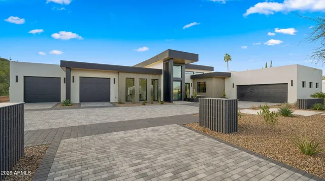 $5,000,000 | 9518 North 46th Street, Phoenix, AZ 85028