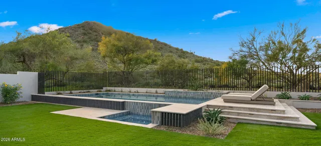 $5,000,000 | 9518 North 46th Street, Phoenix, AZ 85028