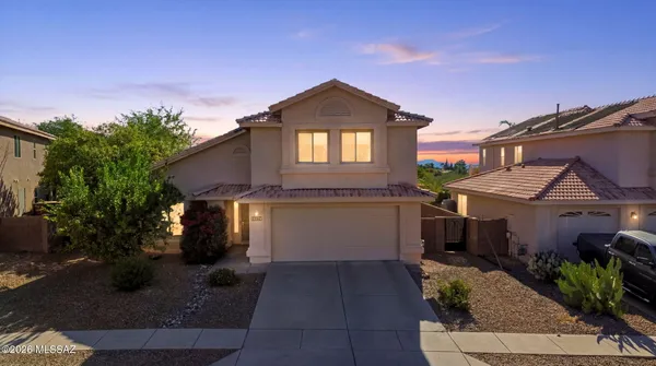 $449,999 | 10248 East Buffaloberry Loop, Tucson, AZ 85748