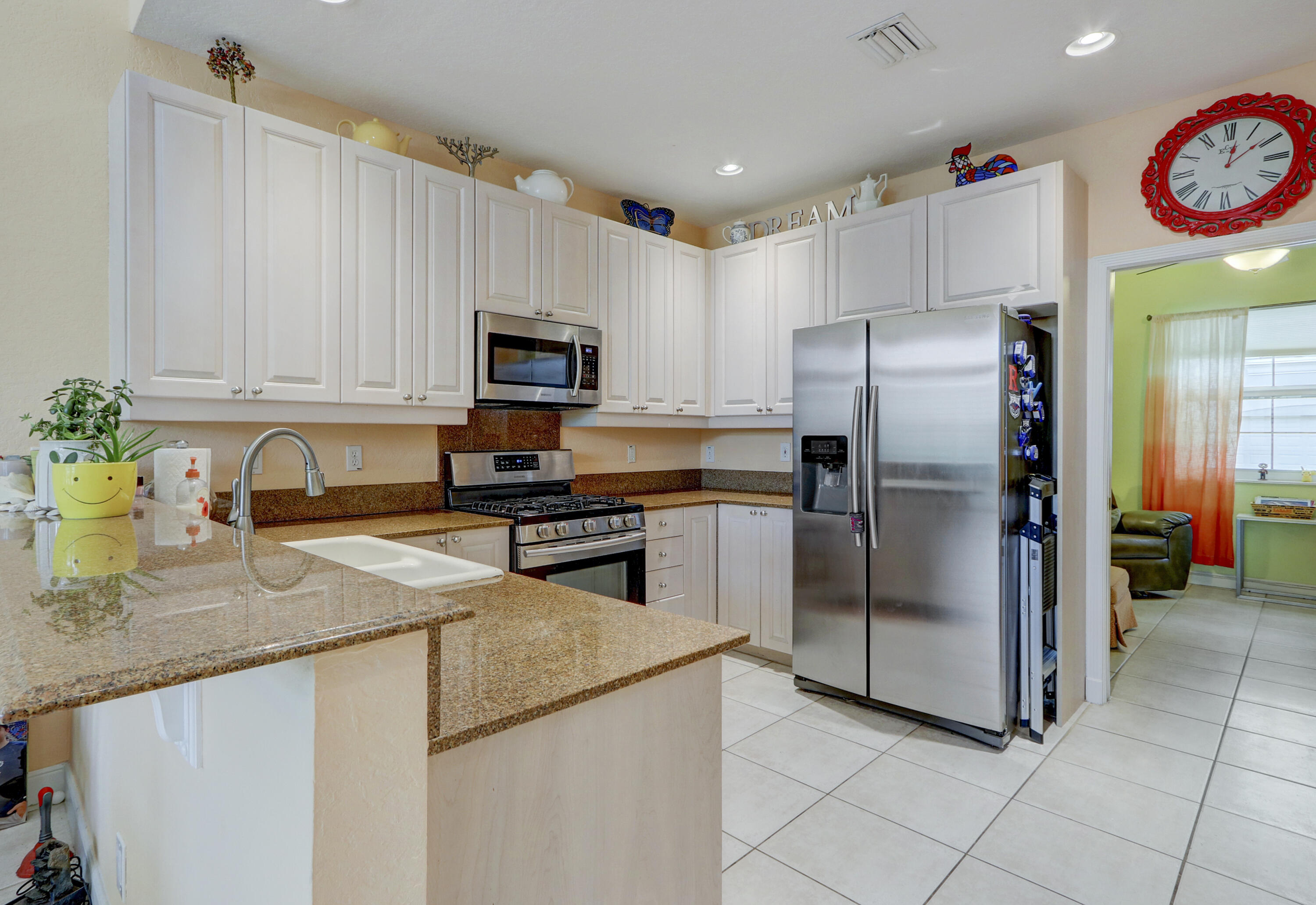6051 Northwest 43rd Terrace Boca Raton, FL 33496 - Photo 7 of 39 Kitchen - 1