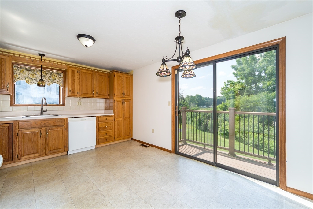 13 Meadowbrook Road, Unit 13 Millis, MA 02054 - Photo 5 of 36