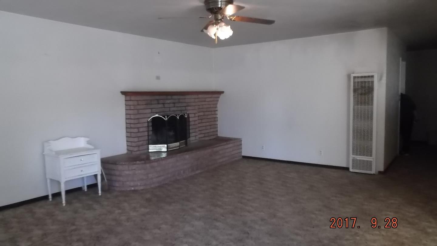 11090 Ralph Lane Salinas, CA 93907 - Photo 2 of 6 Gallery Image 2
