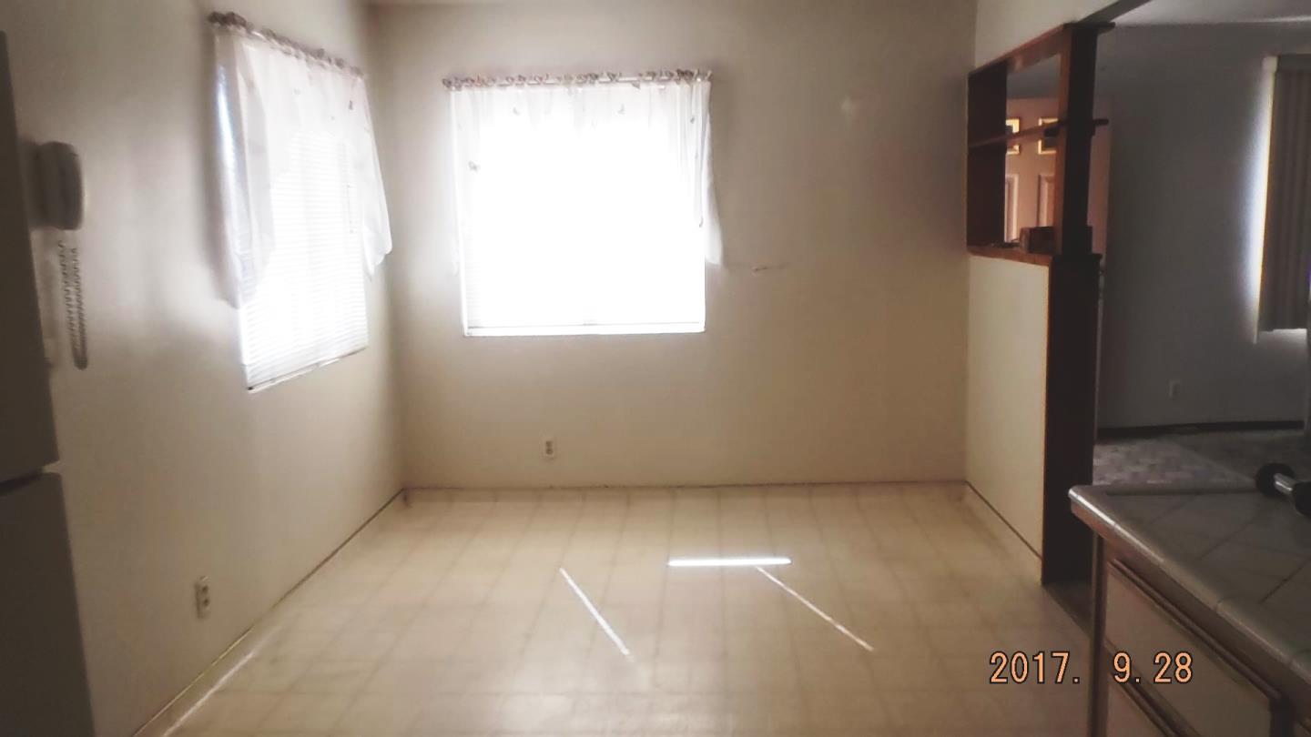 11090 Ralph Lane Salinas, CA 93907 - Photo 5 of 6 Gallery Image 5
