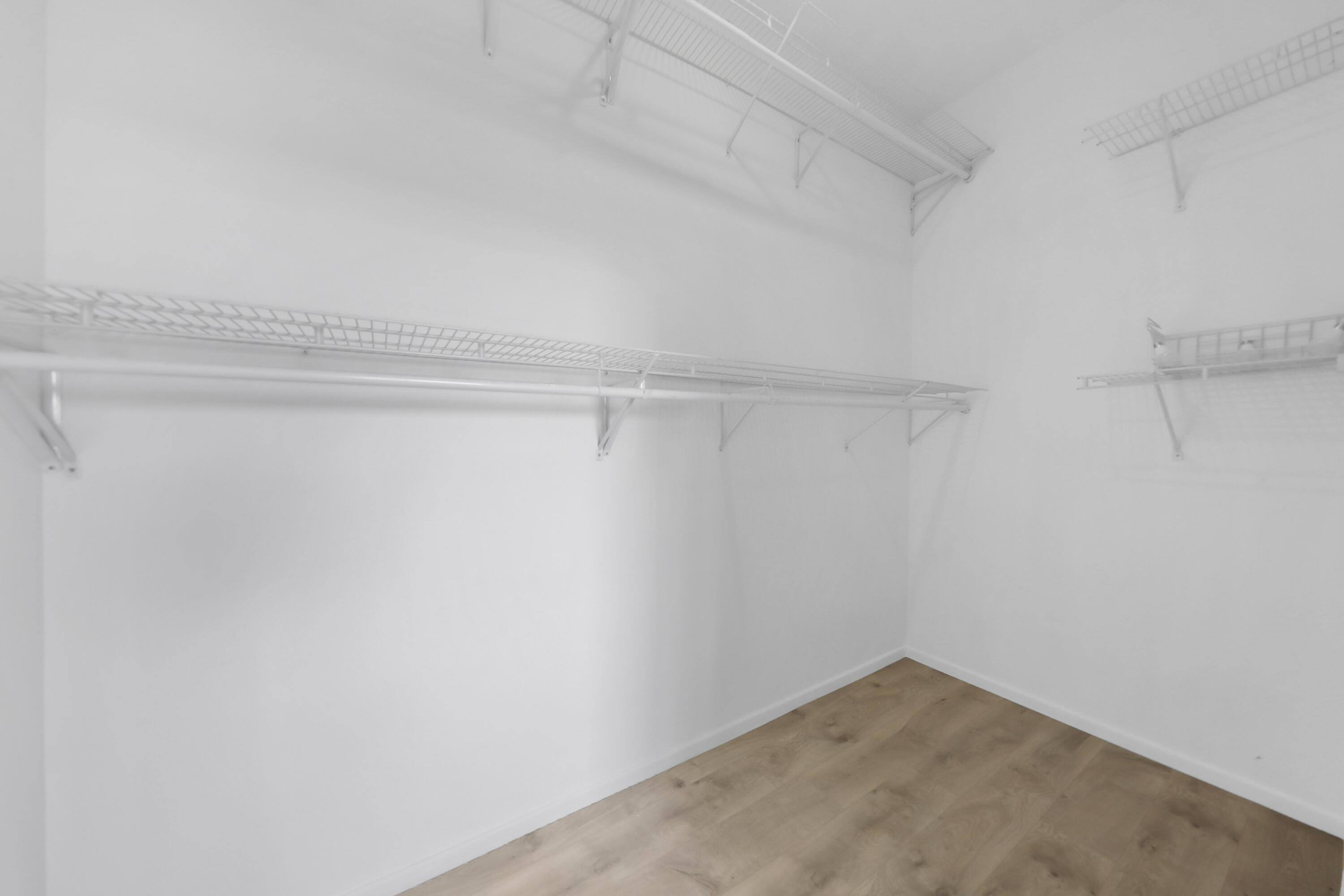 68256 Pasada Road Cathedral City, CA 92234 - Photo 23 of 35 a view of a room with shelf on the wall