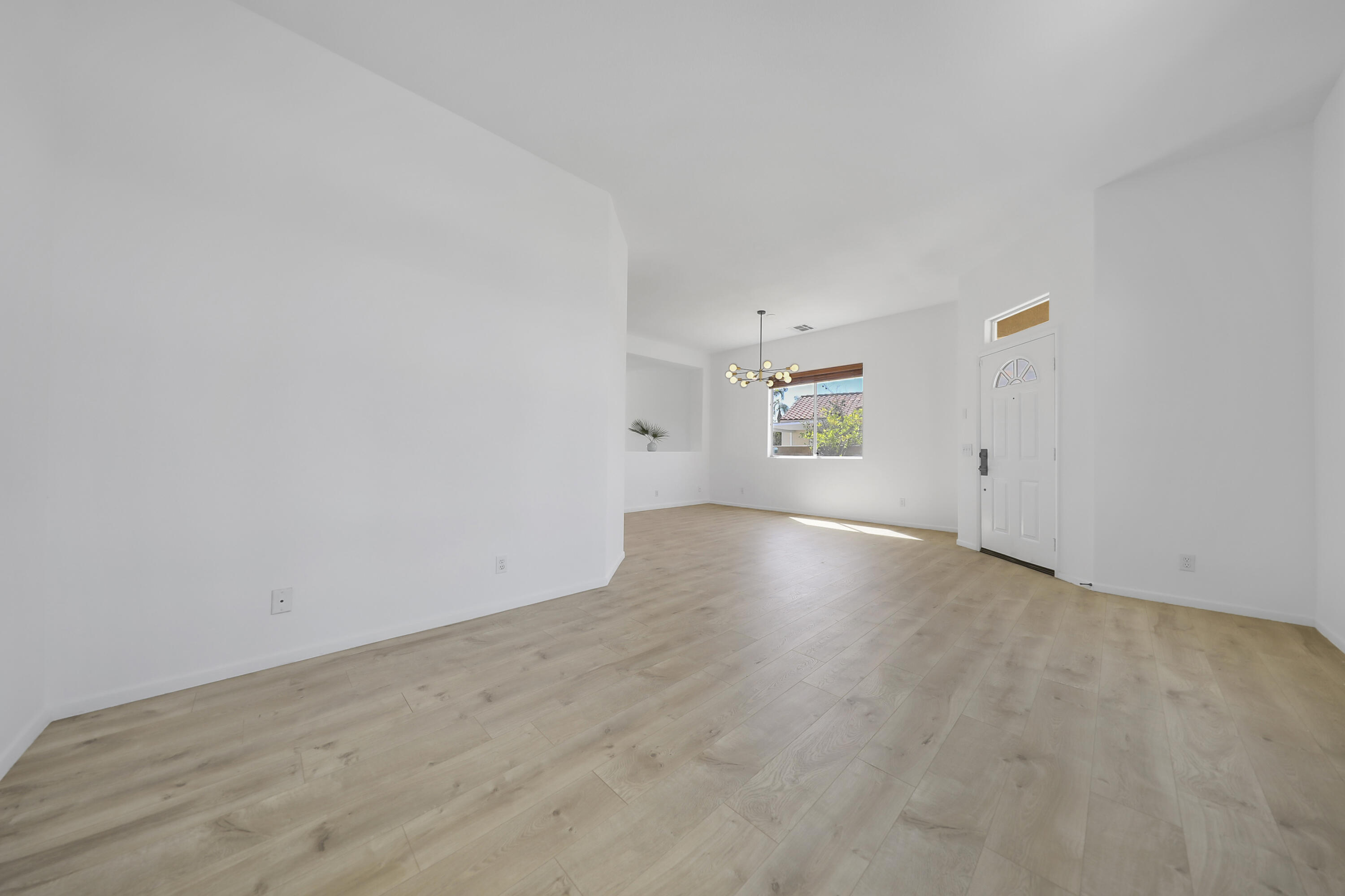 68256 Pasada Road Cathedral City, CA 92234 - Photo 5 of 35