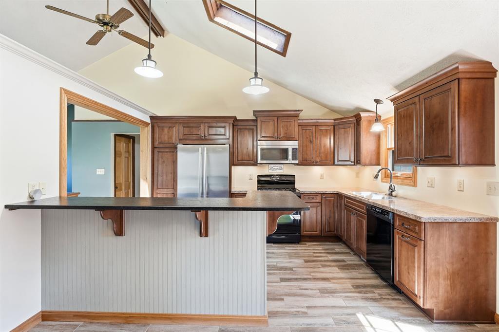 438 Leslie Road Valencia, PA 16059 - Photo 13 of 50