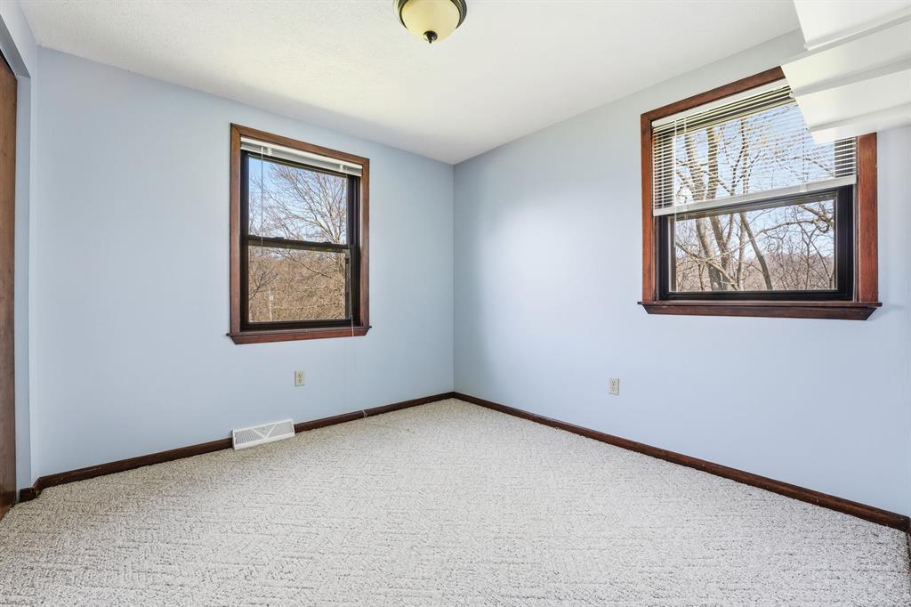 438 Leslie Road Valencia, PA 16059 - Photo 24 of 50