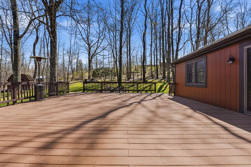 438 Leslie Road Valencia, PA 16059 - Photo 40 of 50