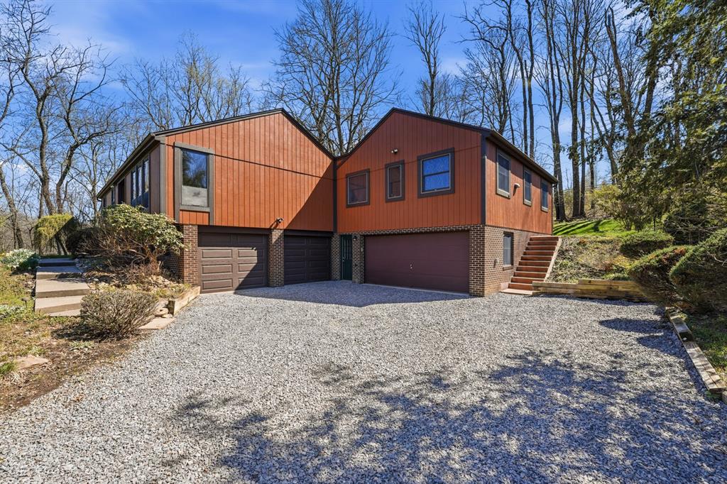 438 Leslie Road Valencia, PA 16059 - Photo 5 of 50