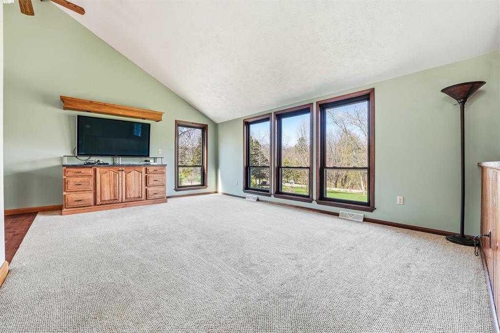 438 Leslie Road Valencia, PA 16059 - Photo 6 of 50