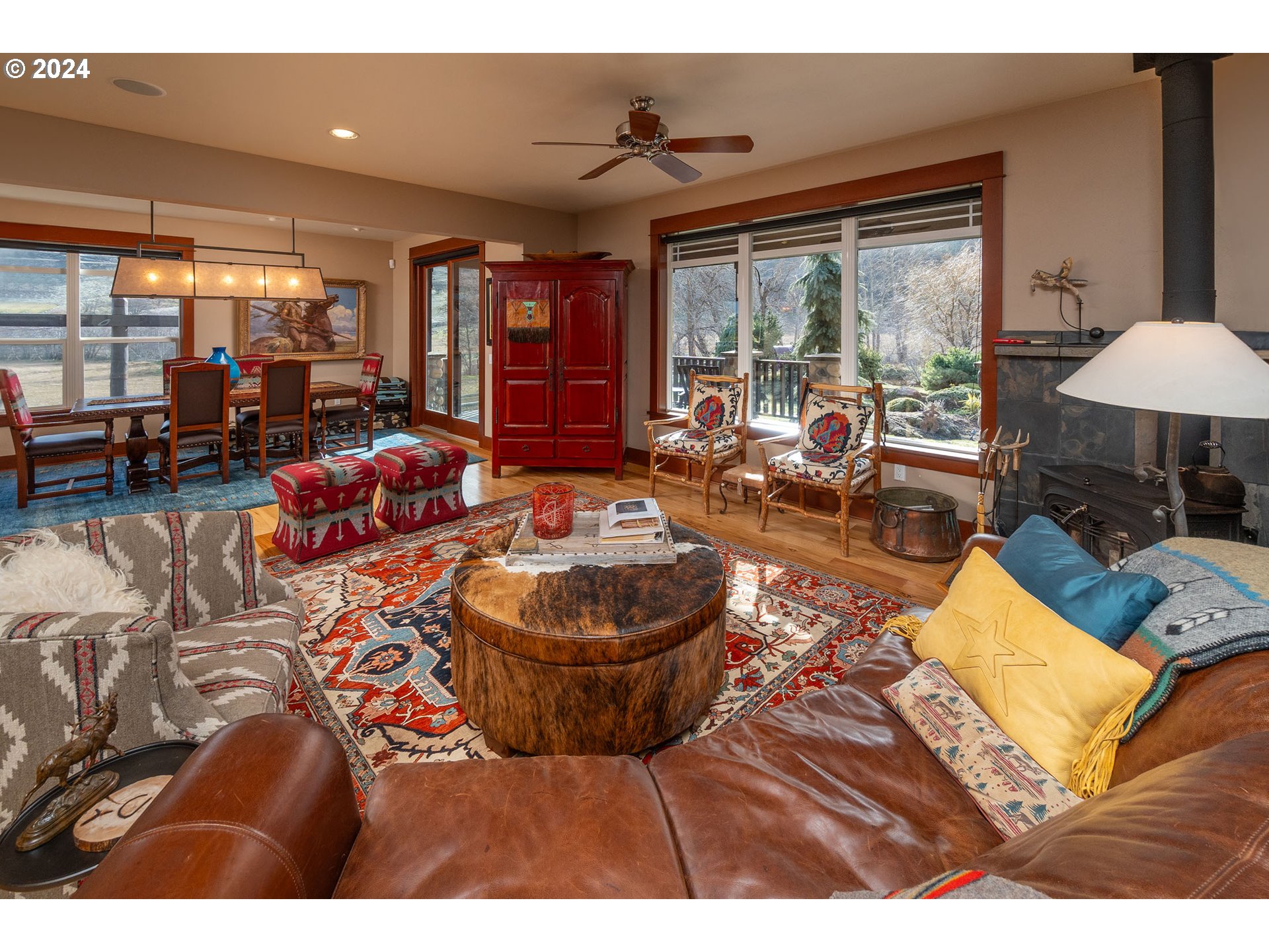 6100 Eightmile Road The Dalles, OR 97058 - Photo 14 of 44 a living room with furniture and a large window