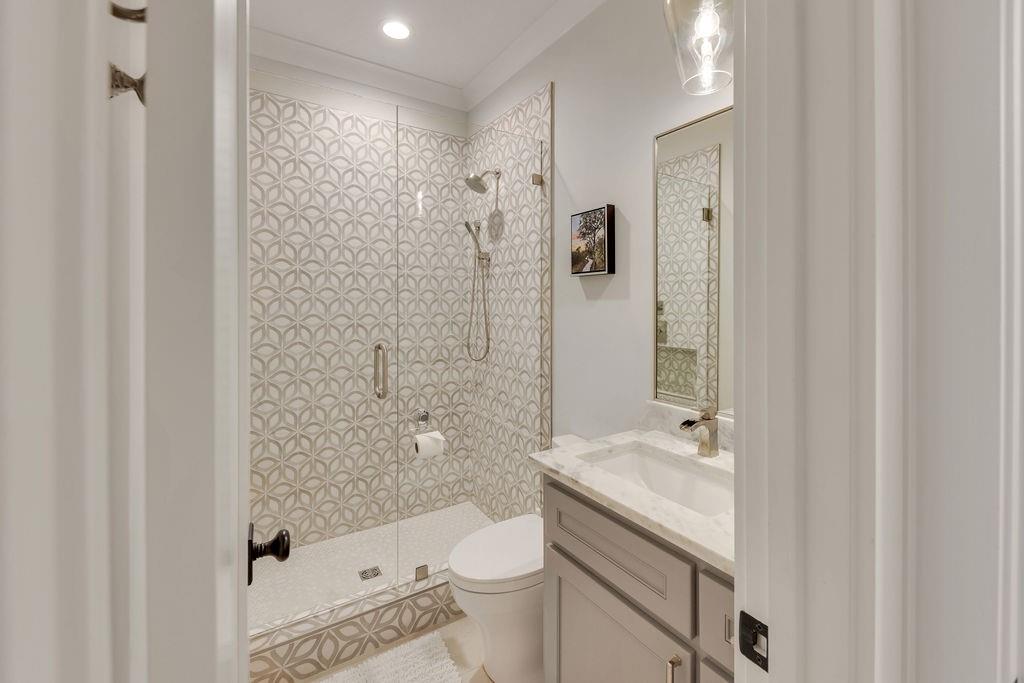 170 Country Club Road Scroggins, TX 75480 - Photo 24 of 40 En Suite Bathroom