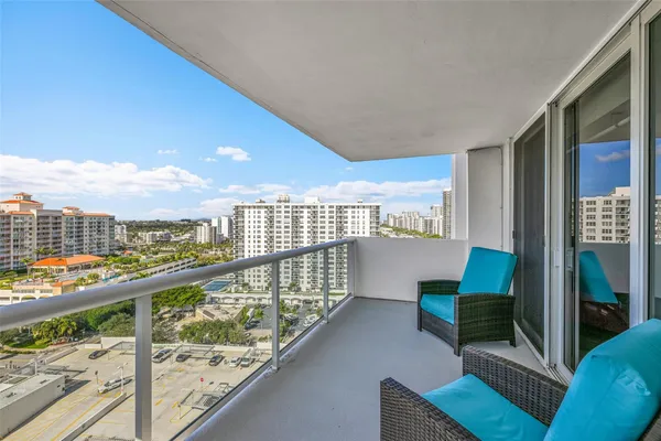 $530,000 | 2841 North Ocean Boulevard, Unit 1809, Fort Lauderdale, FL 33308