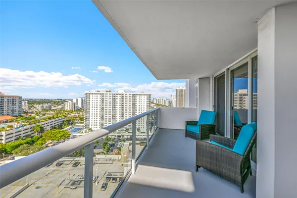 $530,000 | 2841 North Ocean Boulevard, Unit 1809, Fort Lauderdale, FL 33308