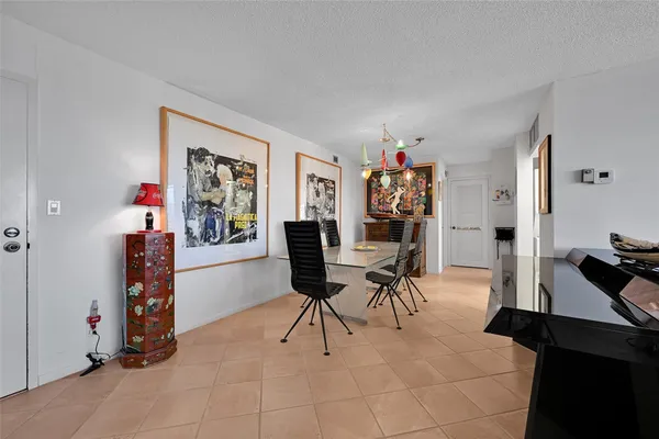 $530,000 | 2841 North Ocean Boulevard, Unit 1809, Fort Lauderdale, FL 33308