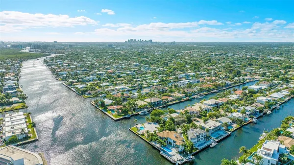 $530,000 | 2841 North Ocean Boulevard, Unit 1809, Fort Lauderdale, FL 33308