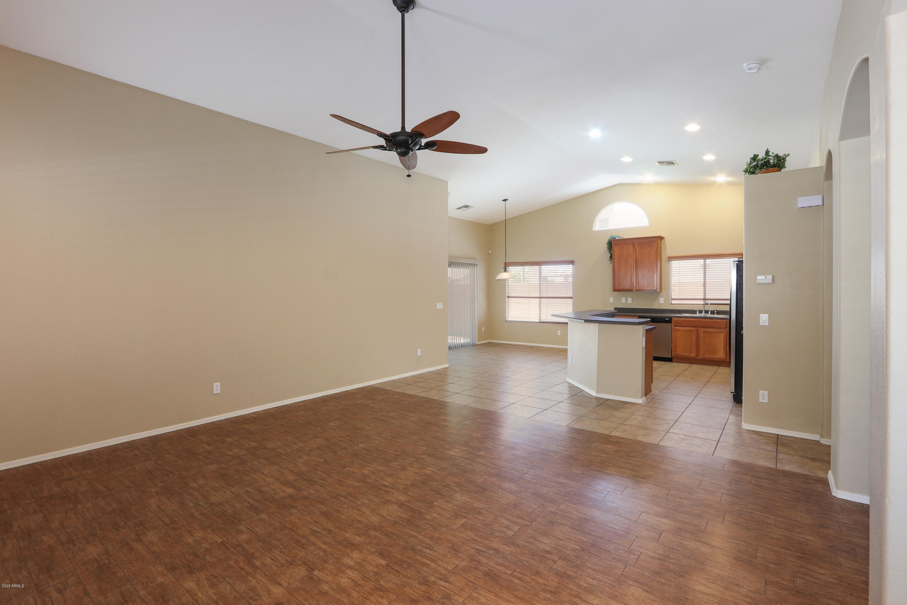 44320 Rhinestone Road Maricopa, AZ 85139 - Photo 4 of 26 04