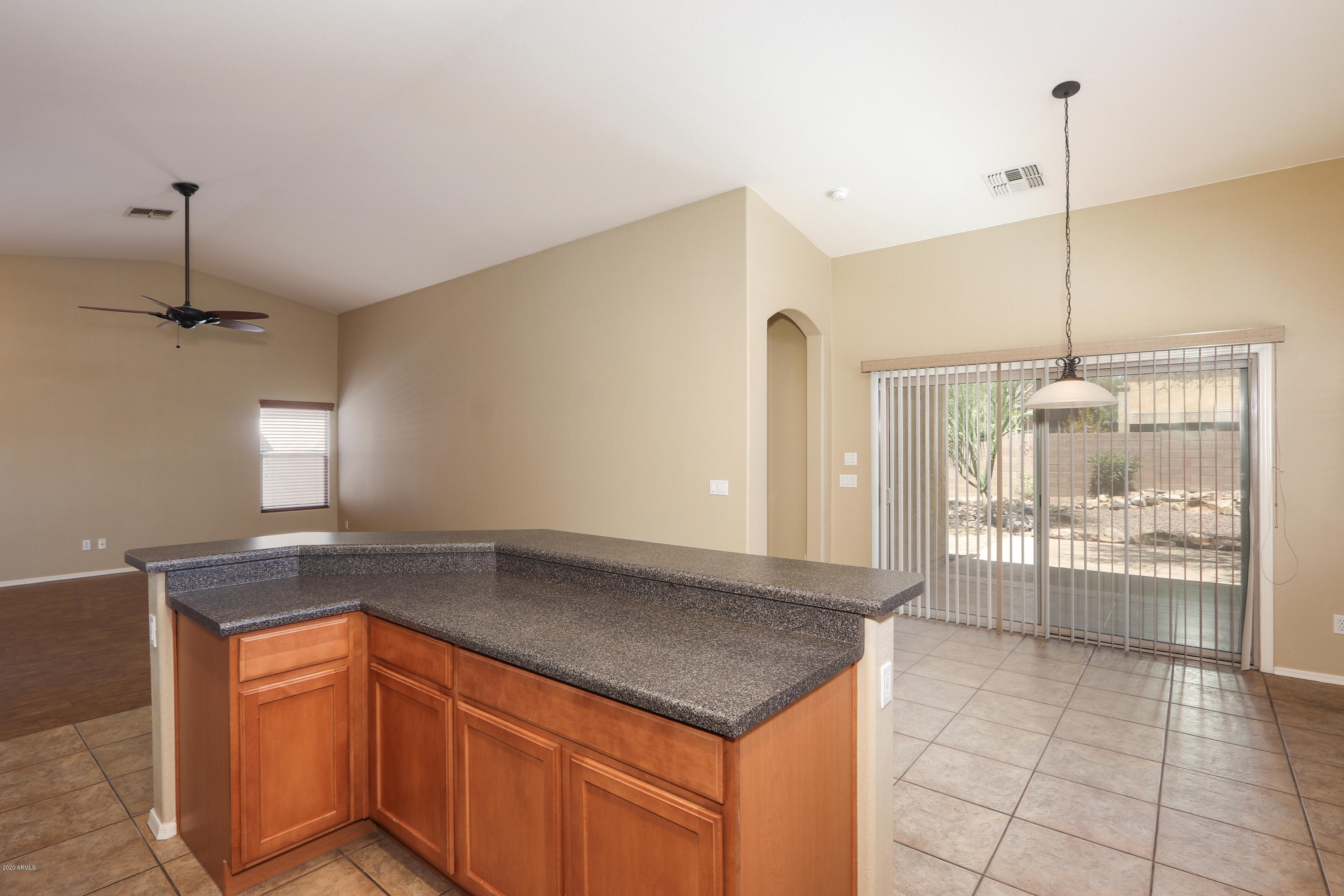 44320 Rhinestone Road Maricopa, AZ 85139 - Photo 10 of 26 11